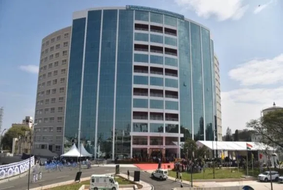 Bowring and Lady Curzon Medical College