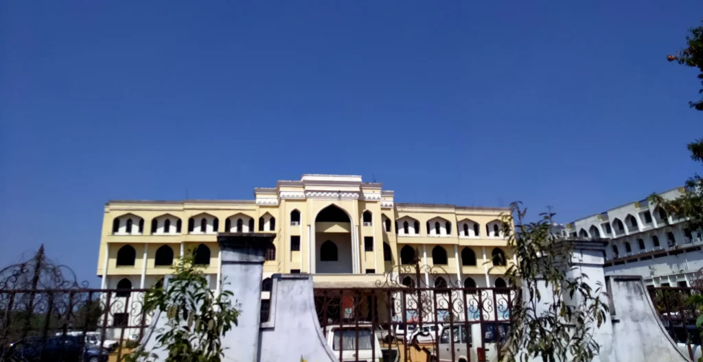 Shadan Institute of Medical Sciences
