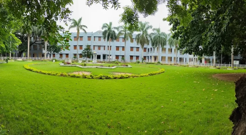 Stella Maris College